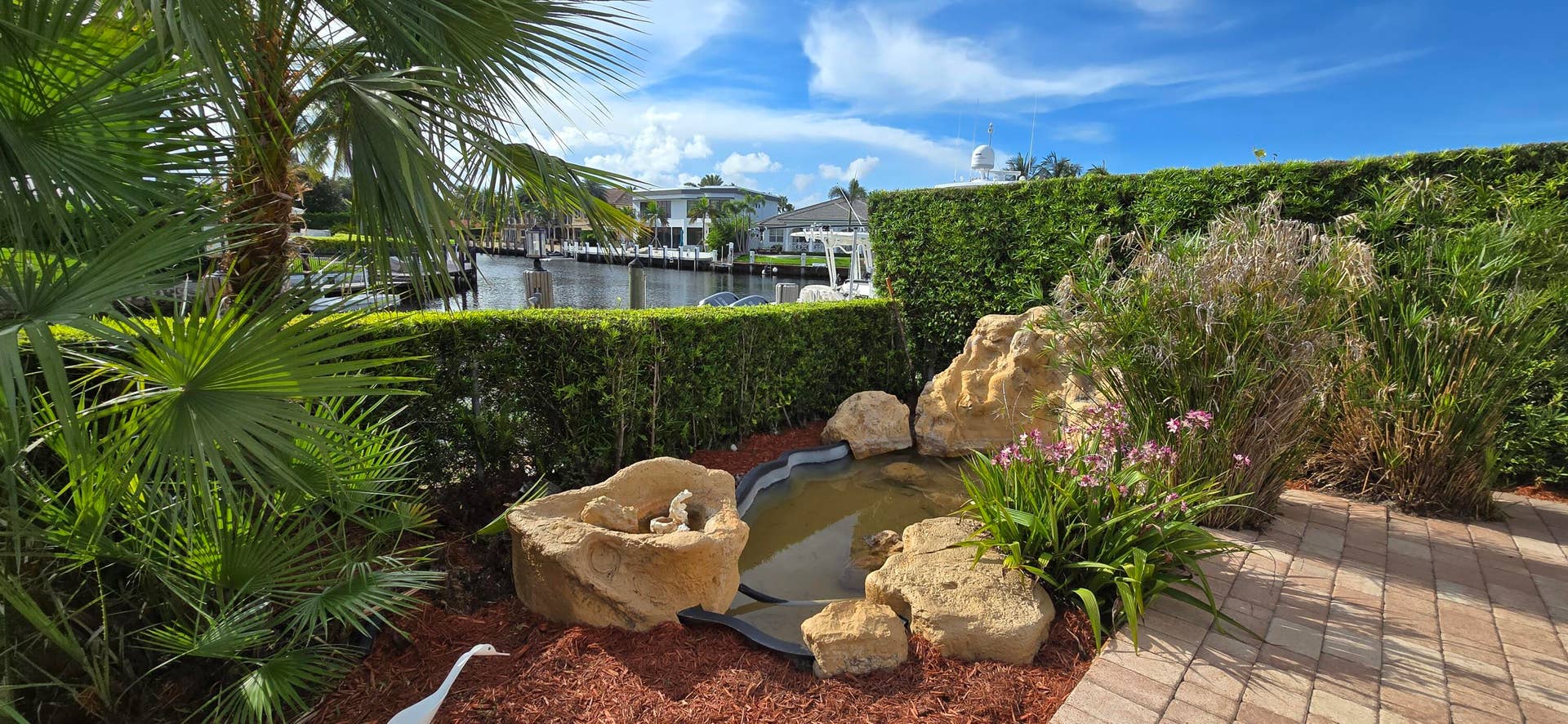 4011 NE 27th Terrace, Lighthouse Point, FL 33064 Waterfall pond