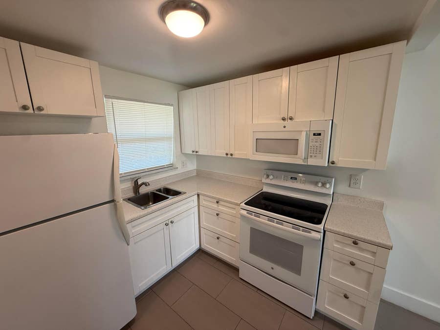 Property photo for 8225 SUNRISE LAKES Boulevard, #106, Sunrise, FL