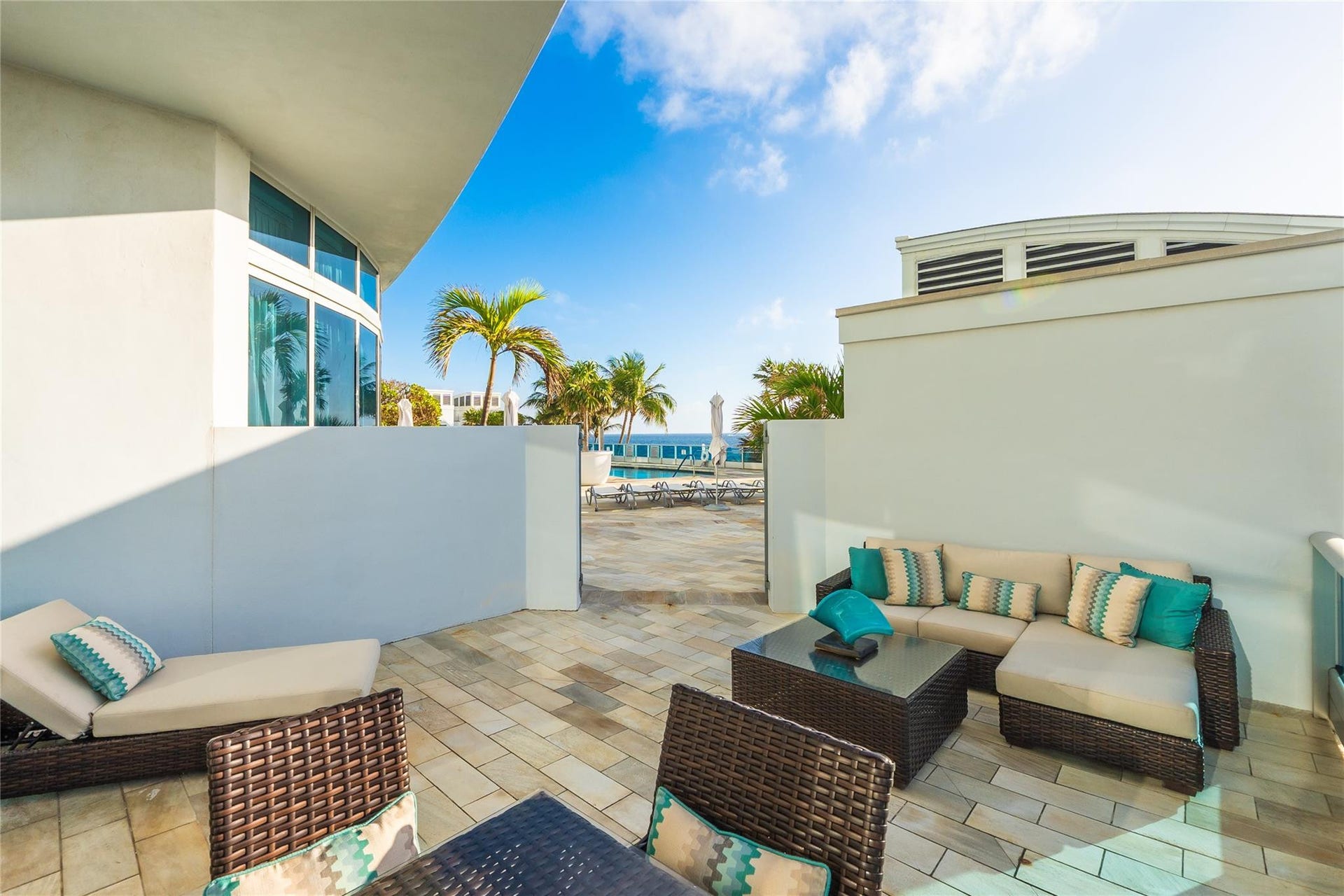 1600 S Ocean Boulevard, #301, Lauderdale-By-The-Sea, Pompano Beach, FL 33062 Gate to the Beach and Pool