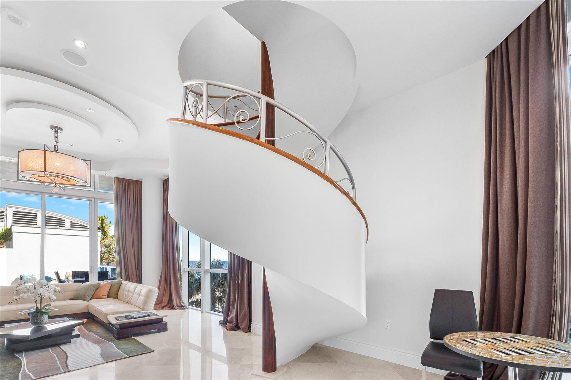 1600 S Ocean Boulevard, #301, Lauderdale-By-The-Sea, Pompano Beach, FL 33062 Lanai Level 14 FT Ceilings