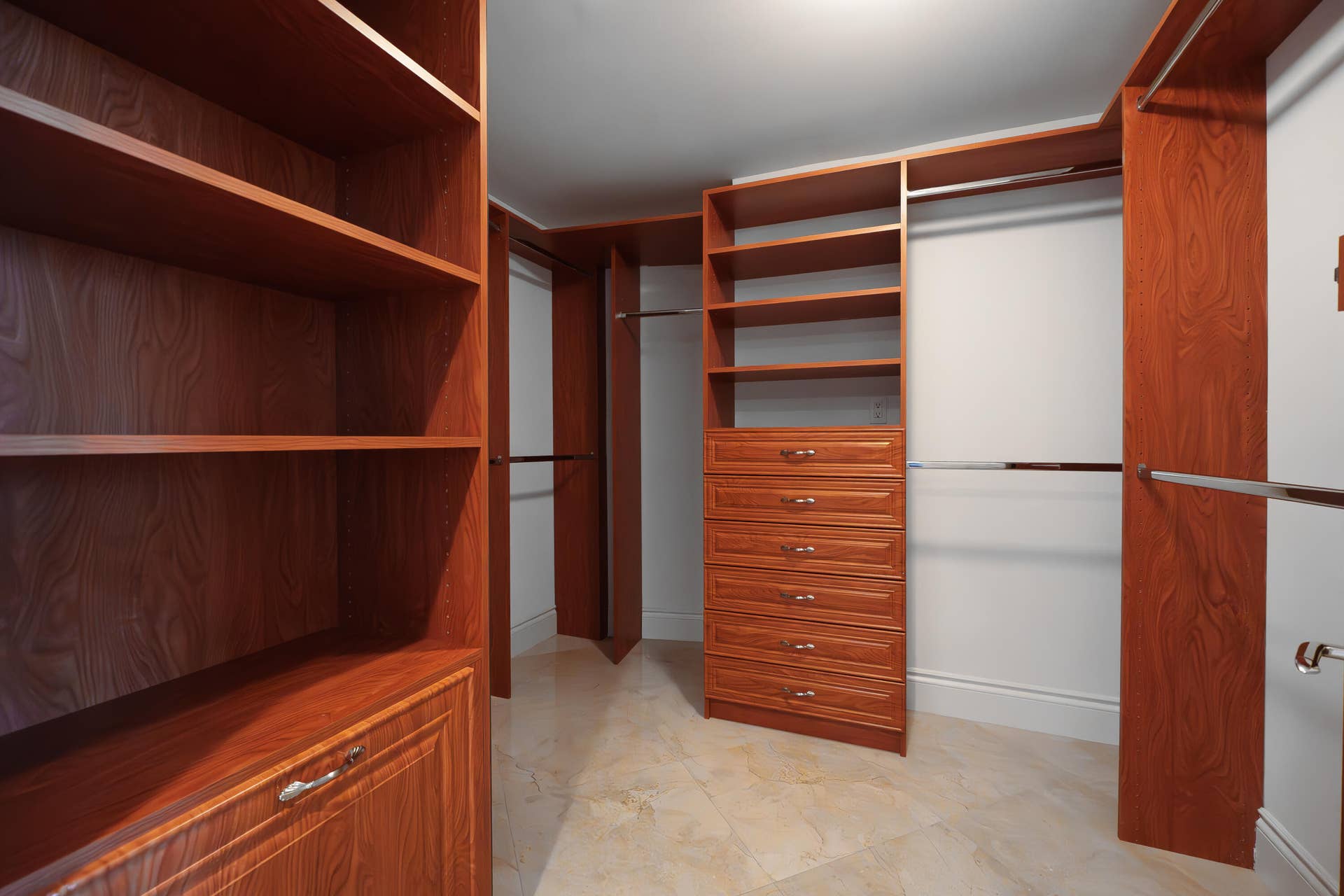 1600 S Ocean Boulevard, #301, Lauderdale-By-The-Sea, Pompano Beach, FL 33062 Two Custom Closets