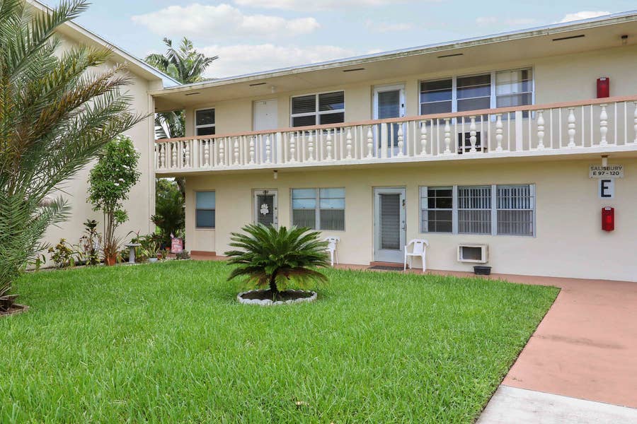 Property photo for 112 Salisbury, #E, West Palm Beach, FL