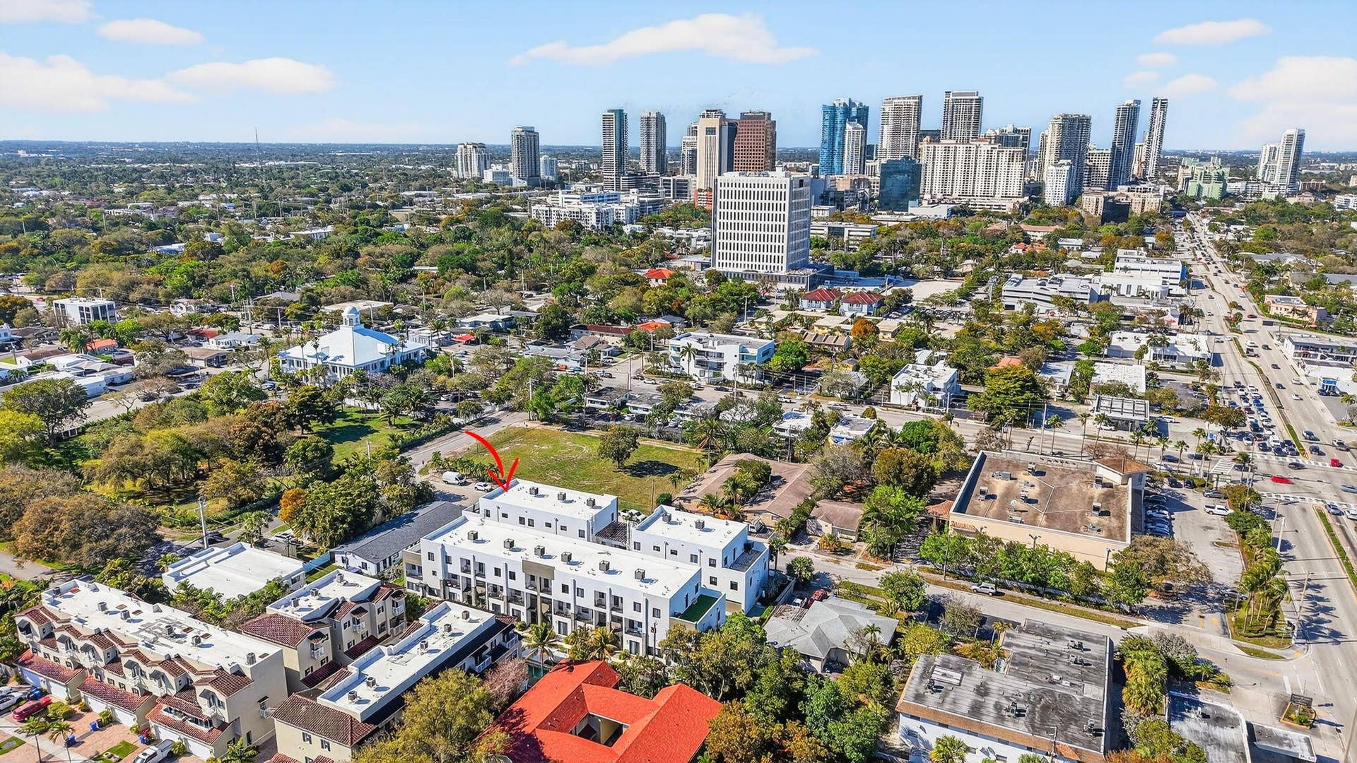 410 SE 12th Court, Fort Lauderdale, FL 33316 101-web-or-mls-DJI_20260309161559_0530_D