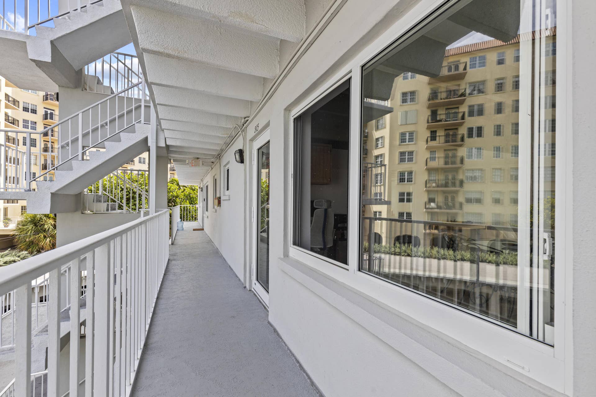 3500 S Ocean Boulevard, #315, South Palm Beach, FL 33480 Front Entry