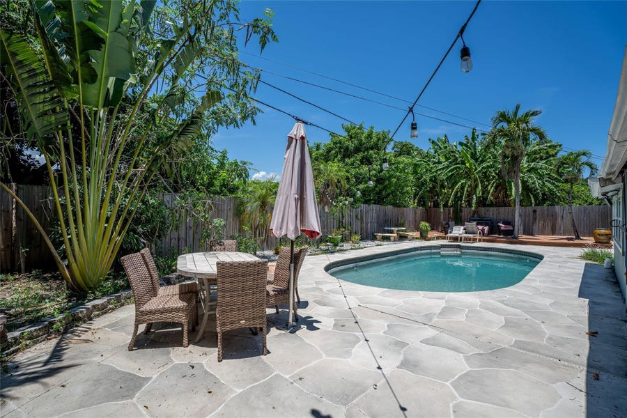 Property photo for 12053 Colony Avenue, Palm Beach Gardens, FL