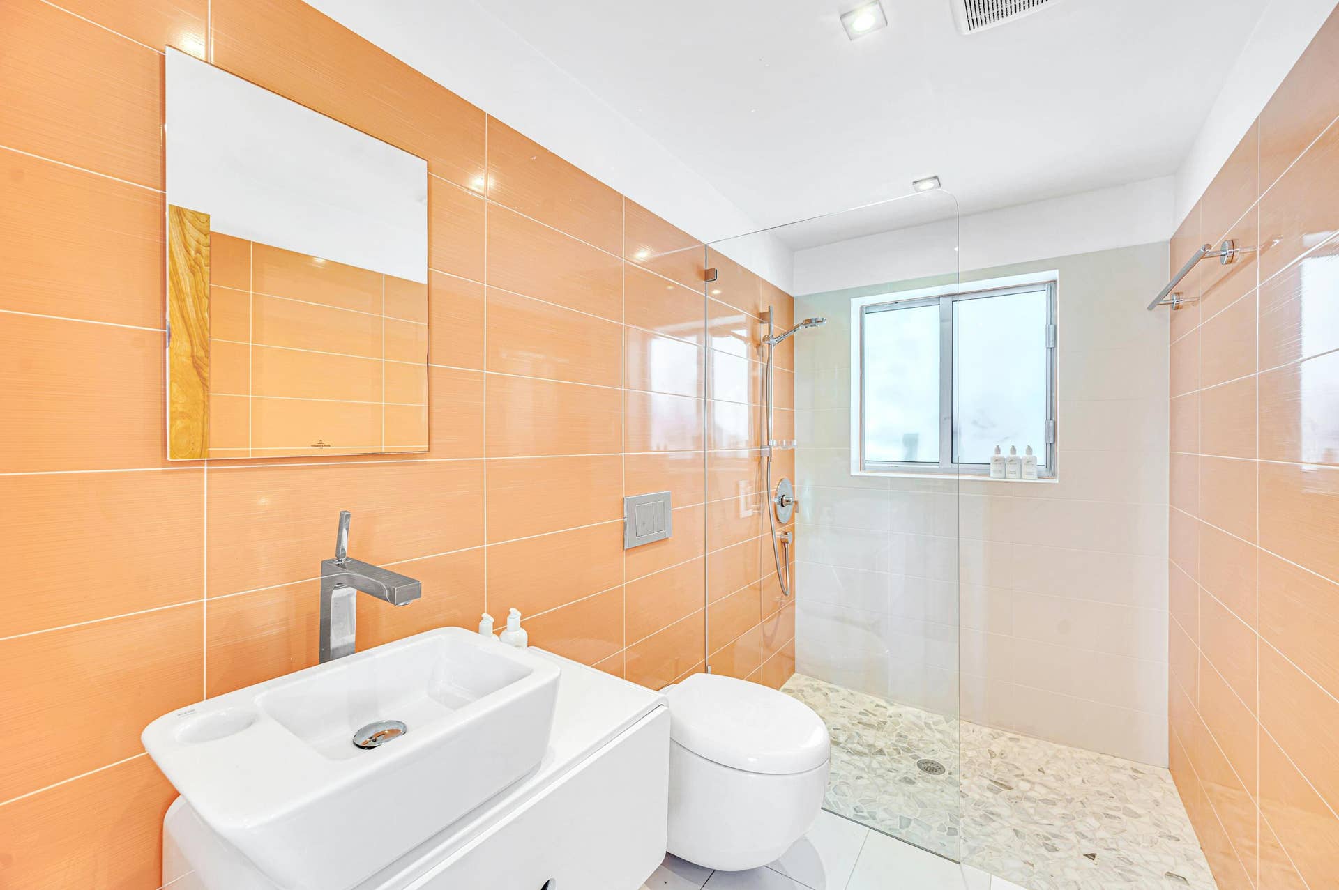 510 SW 18th Avenue, Fort Lauderdale, FL 33312 Bathroom