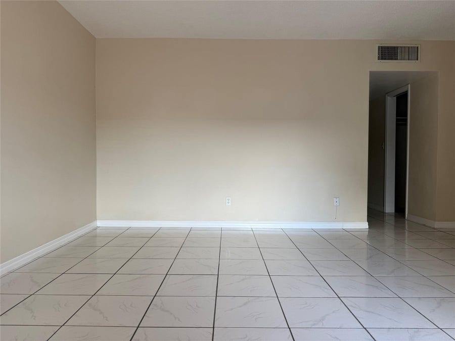 Property photo for 4928 Hollywood Boulevard, #12, Hollywood, FL