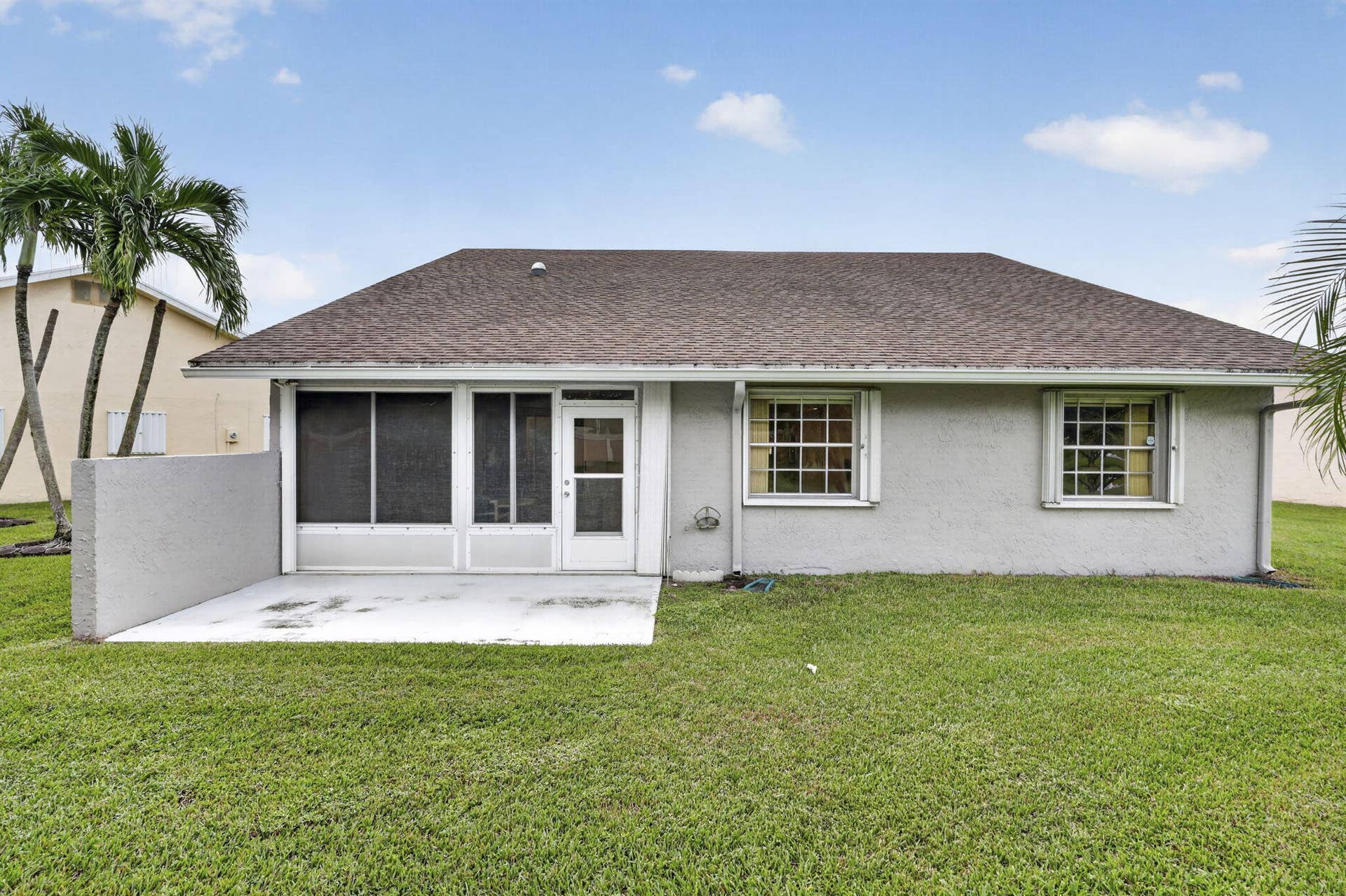 3914 Dafilee Circle, West Palm Beach, FL 33417 Patio