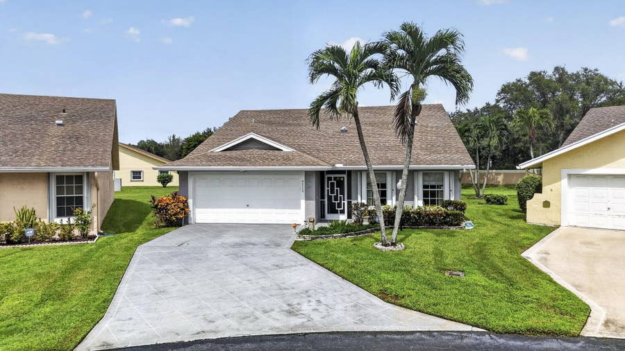 Property photo for 3914 Dafilee Circle, West Palm Beach, FL