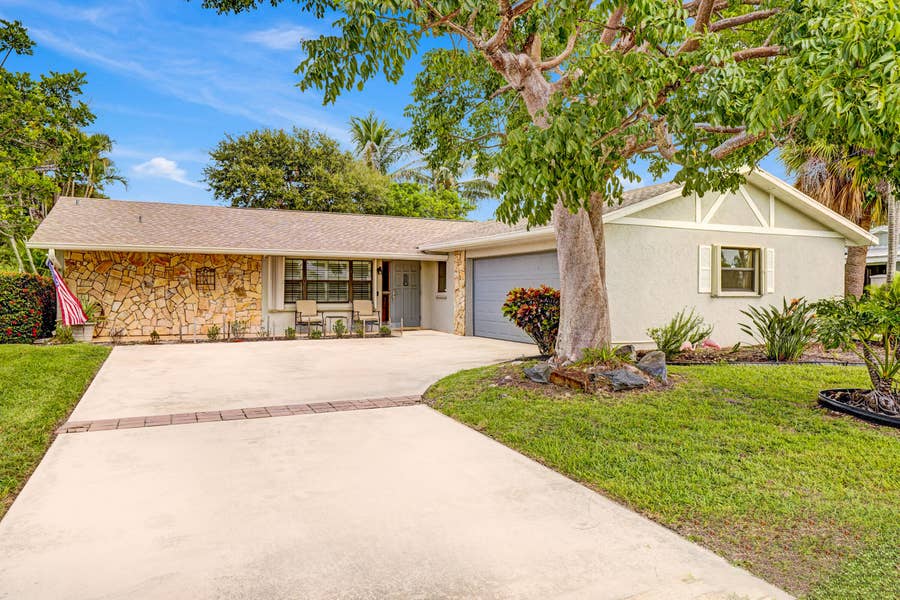 Property photo for 1902 EUCALYPTUS Avenue, Hutchinson Island, FL