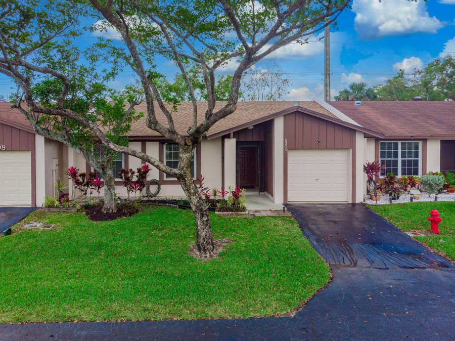 Property photo for 5300 BREADFRUIT Circle, Delray Beach, FL