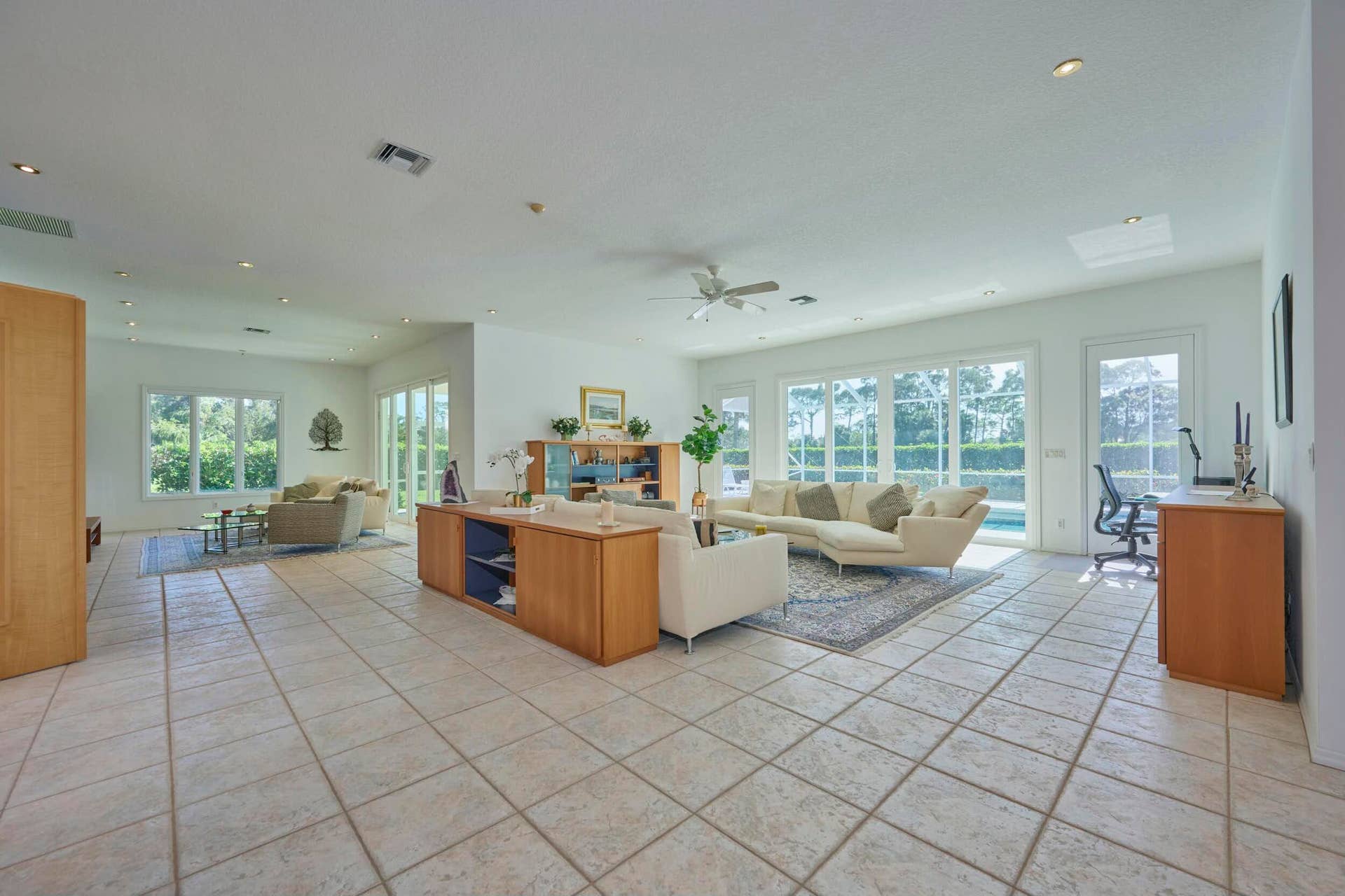 9409 BUNTING Lane, Fort Pierce, FL 34951 tempImageu6kPn8