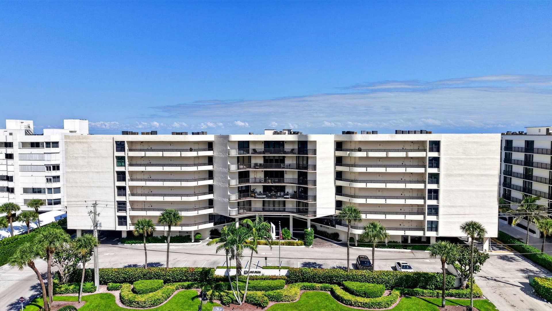3610 S Ocean Boulevard, #409, South Palm Beach, FL 33480 2-web-or-mls-DJI_20260927150341_0819_D