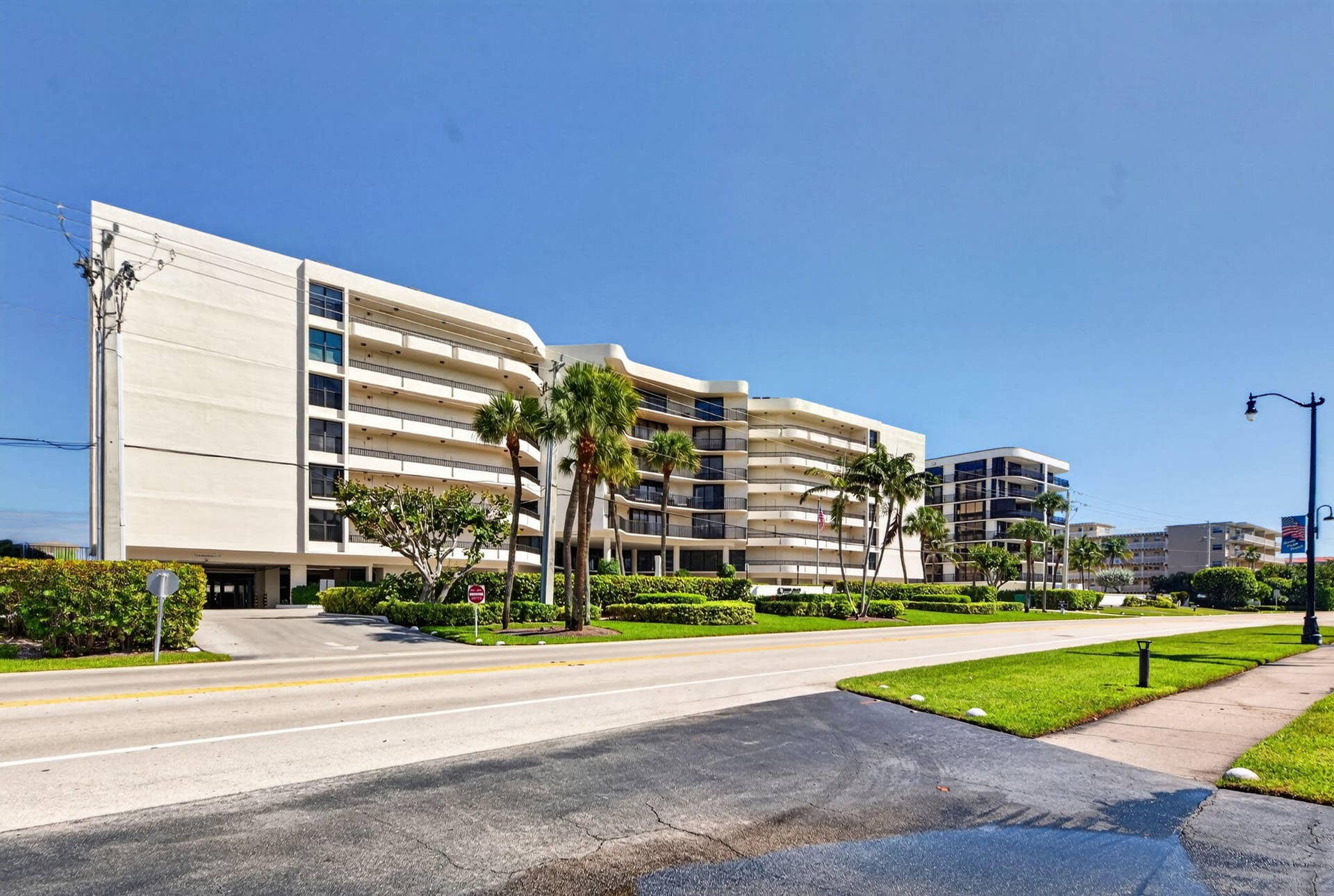 3610 S Ocean Boulevard, #409, South Palm Beach, FL 33480 29-web-or-mls-Front 3