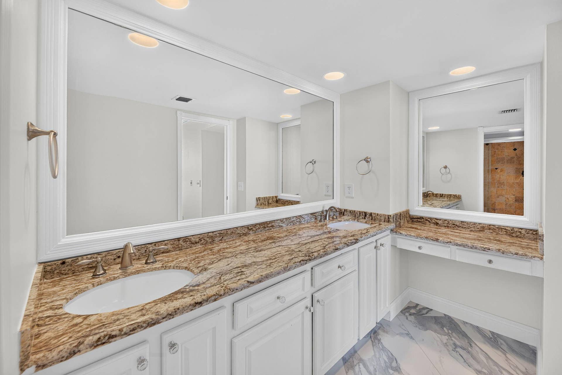 3610 S Ocean Boulevard, #409, South Palm Beach, FL 33480 11-web-or-mls-IMG_2795