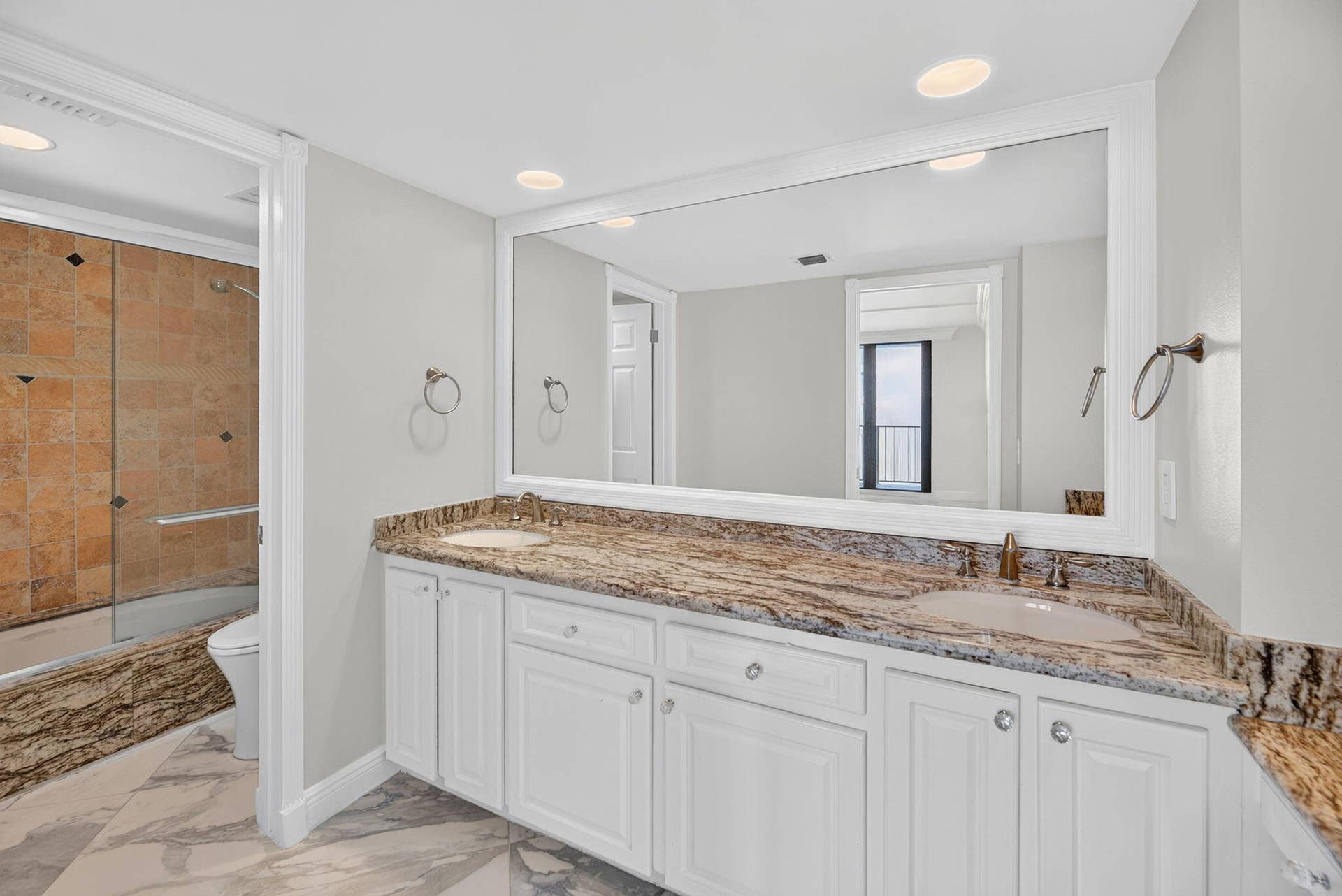 3610 S Ocean Boulevard, #409, South Palm Beach, FL 33480 10-web-or-mls-IMG_2785