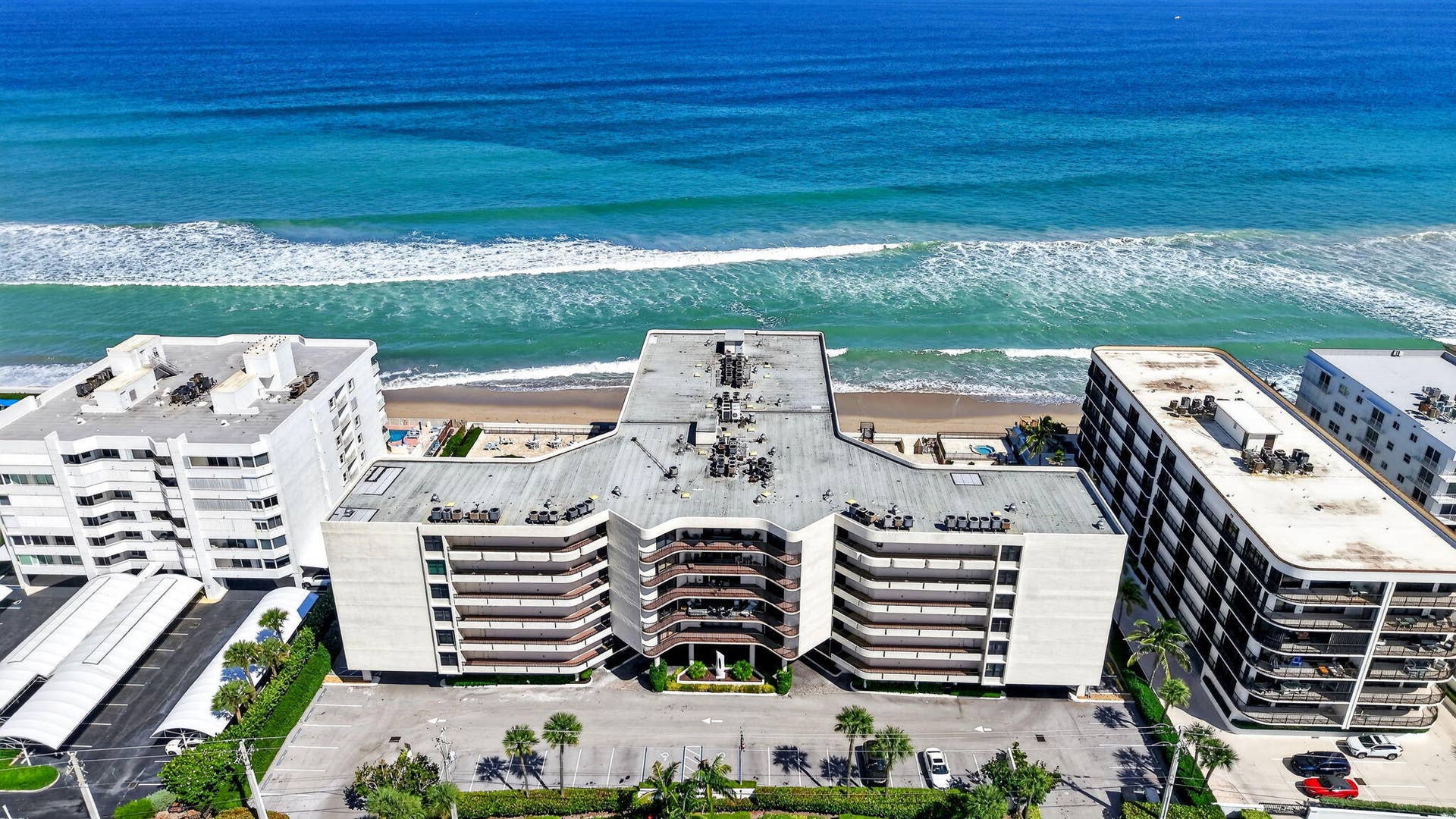 3610 S Ocean Boulevard, #409, South Palm Beach, FL 33480 28-web-or-mls-DJI_20260927150532_0822_D