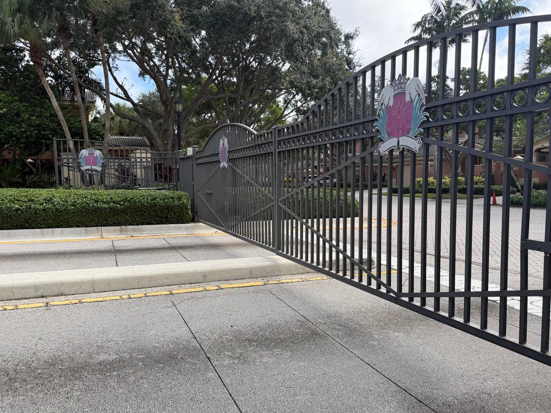 2790 Kinsington Circle, Weston, FL 33332 Gated Entry