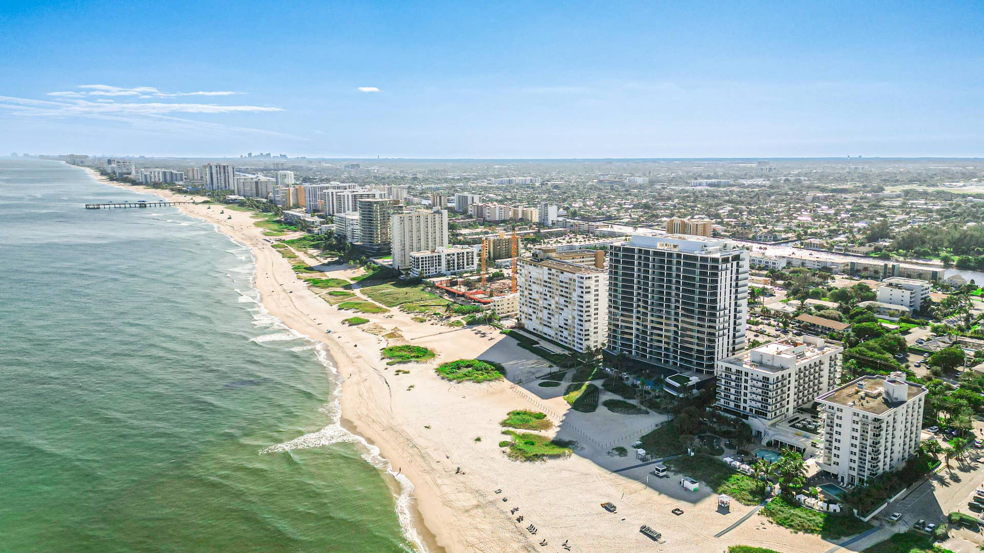1116 N OCEAN Boulevard, #1205, Pompano Beach, FL 33062 Skybankpro.com Real Estate Photography S