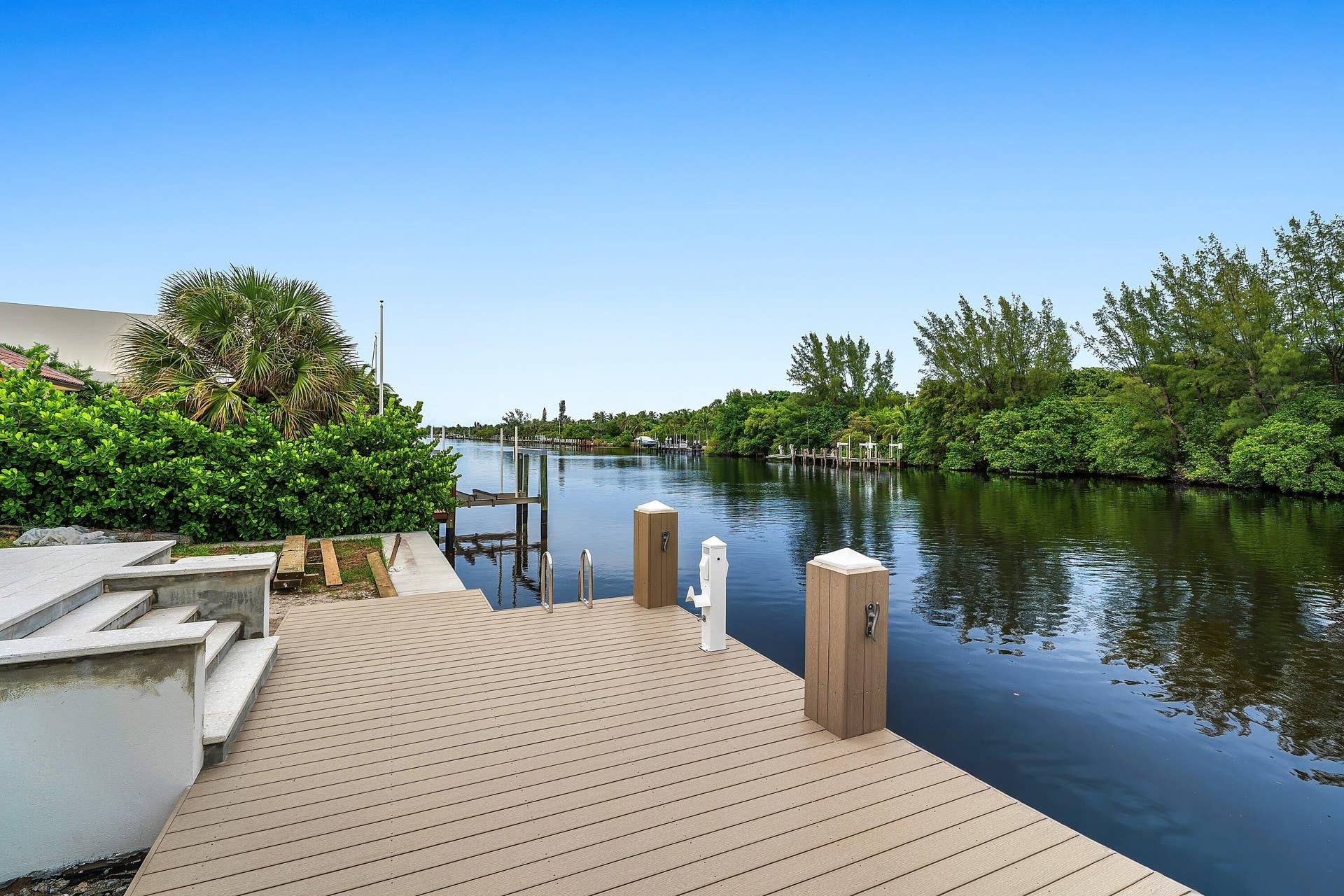 15 Spoonbill Road, Manalapan, FL 33462 014-15SpoonbillRoad-Manalapan-FL-33462-S