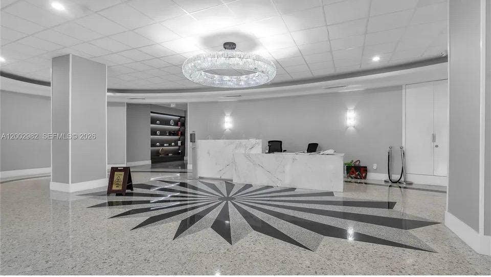 Lobby Receptionist