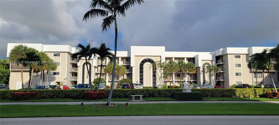 Property photo for 3525 S Ocean Boulevard, #304, South Palm Beach, FL