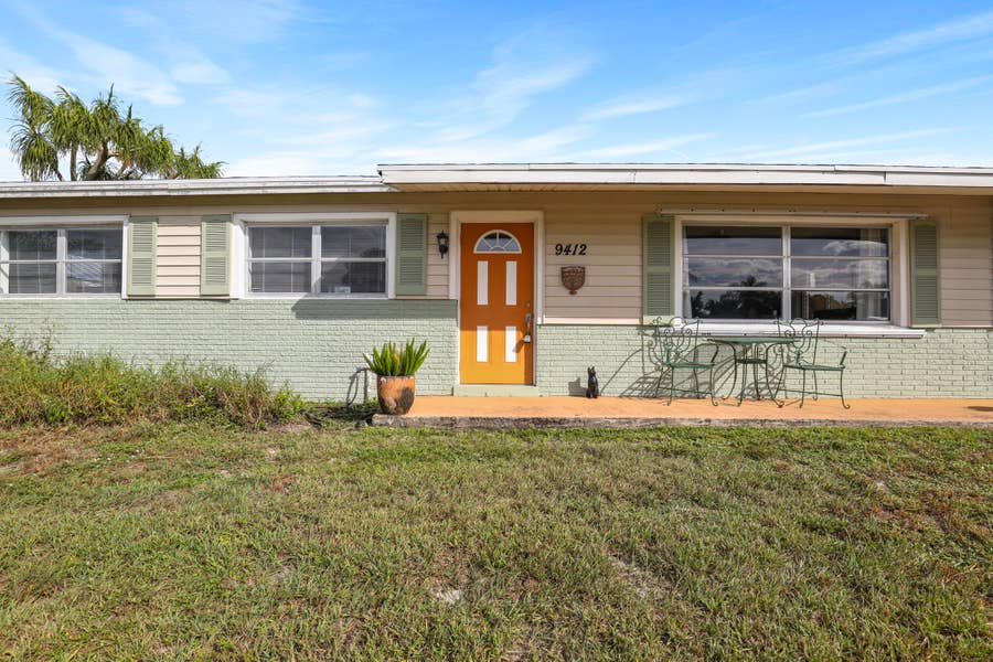 Property photo for 9412 Bellewood Street, Palm Beach Gardens, FL