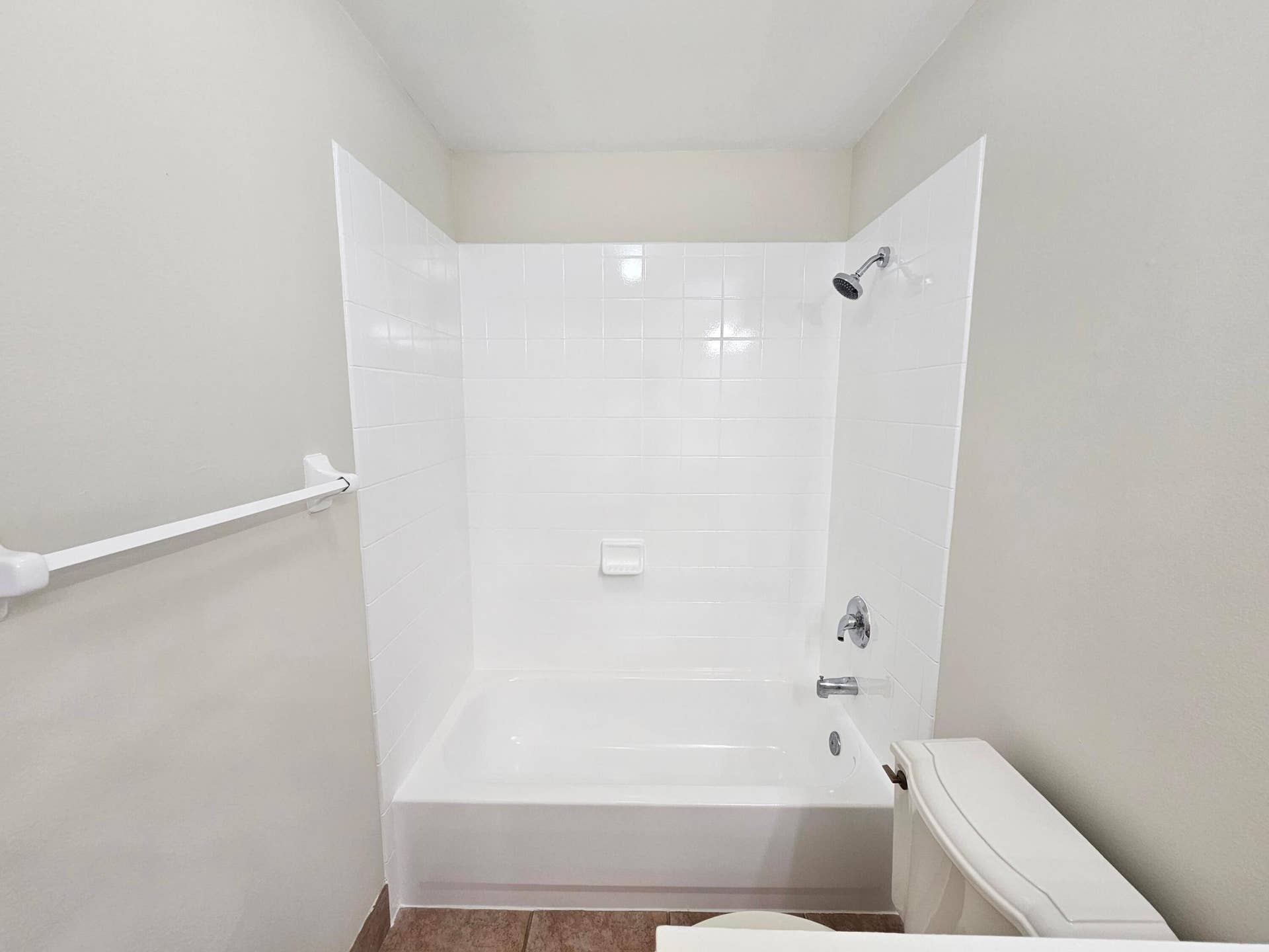 145 Fox Meadow Run, Jupiter, FL 33458 Bathroom 1 (2)