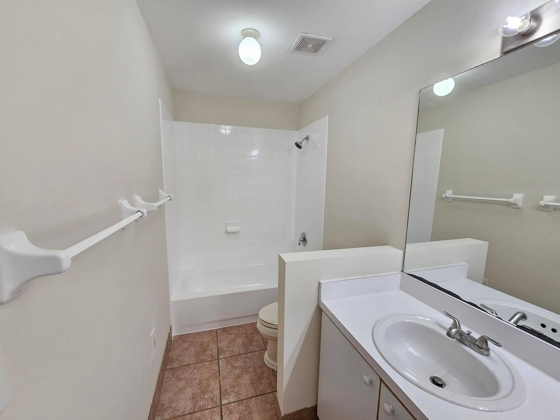 145 Fox Meadow Run, Jupiter, FL 33458 Bathroom 1