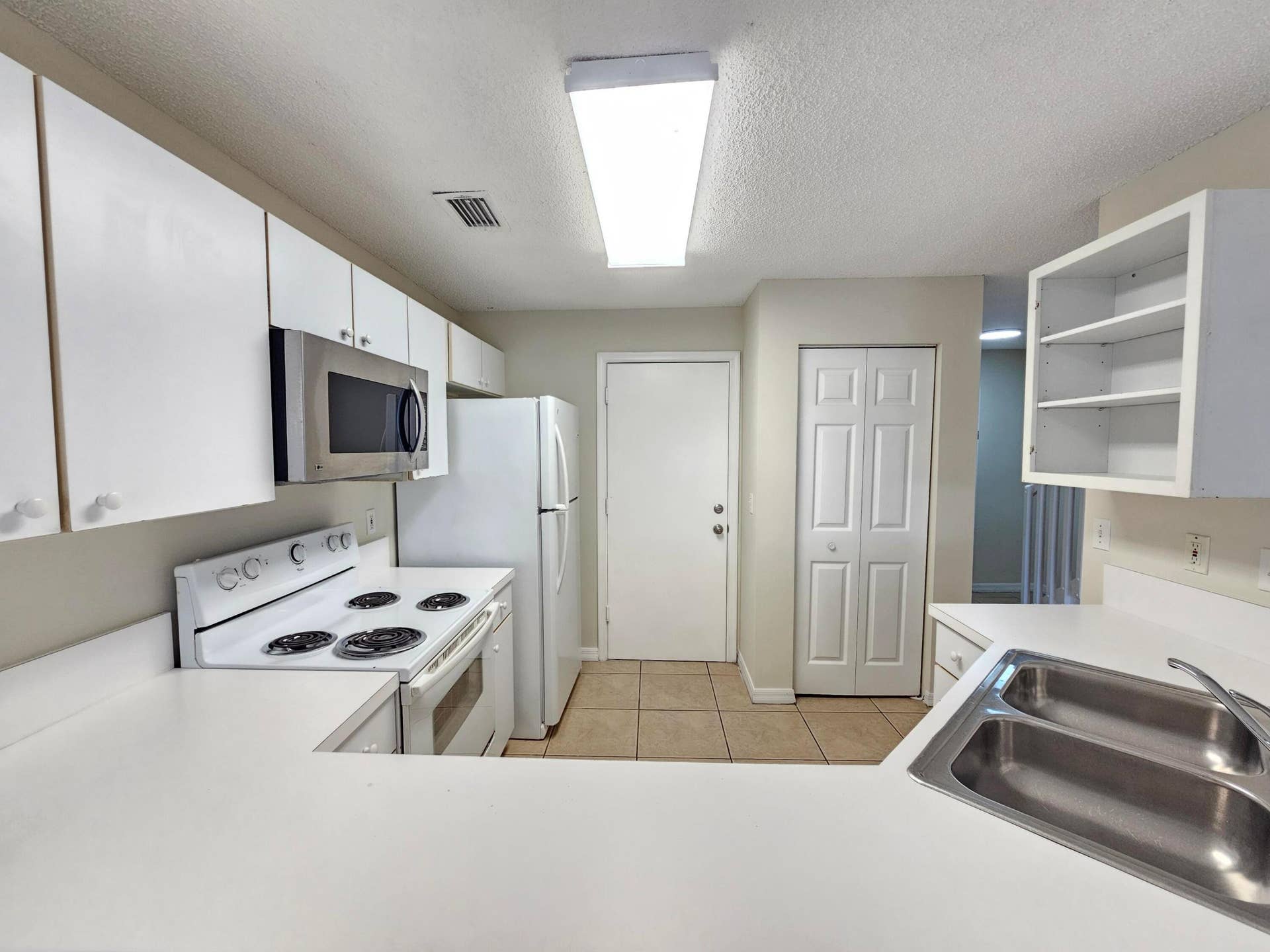 145 Fox Meadow Run, Jupiter, FL 33458 Kitchen