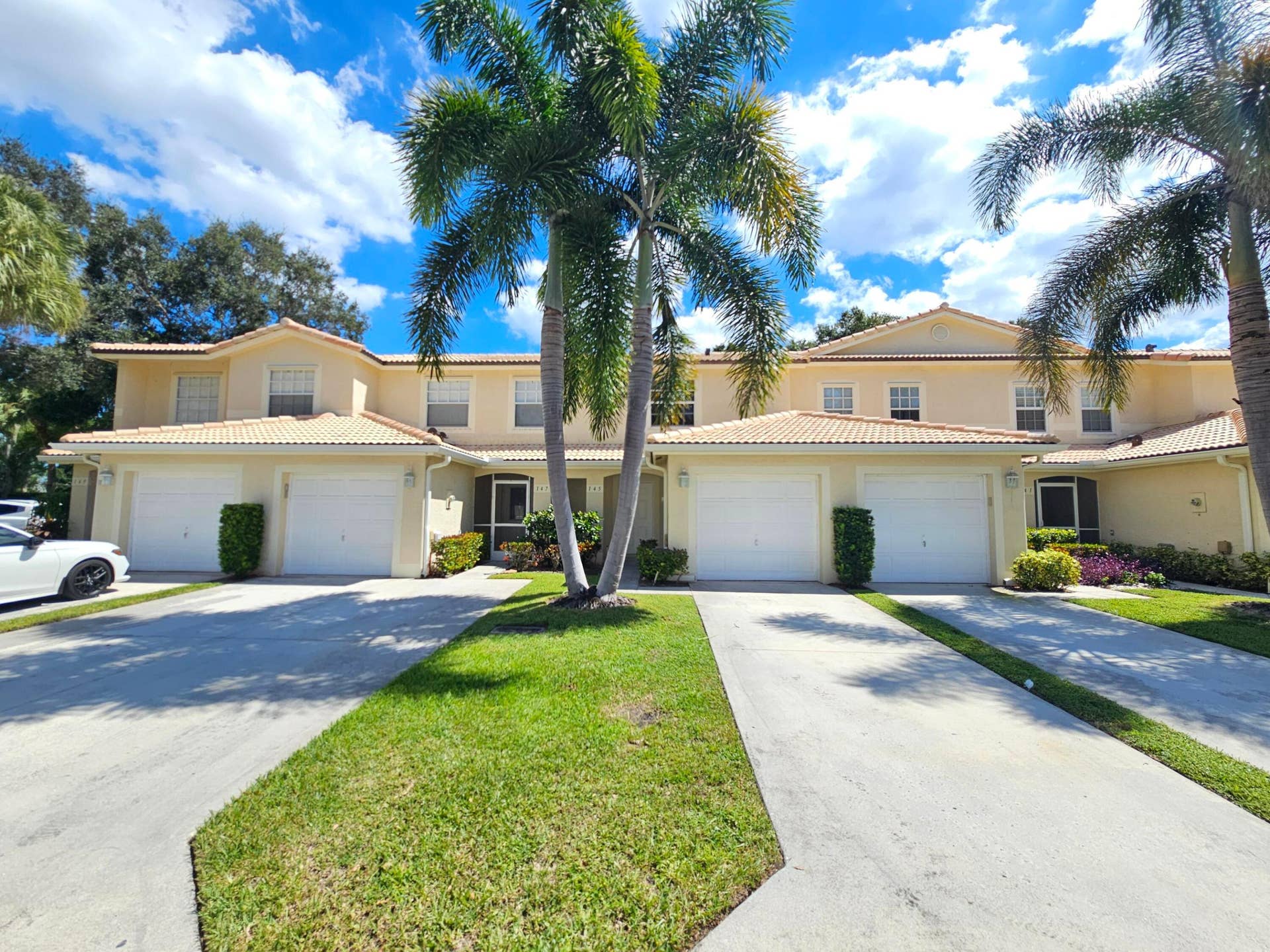 145 Fox Meadow Run, Jupiter, FL 33458 Front (2)