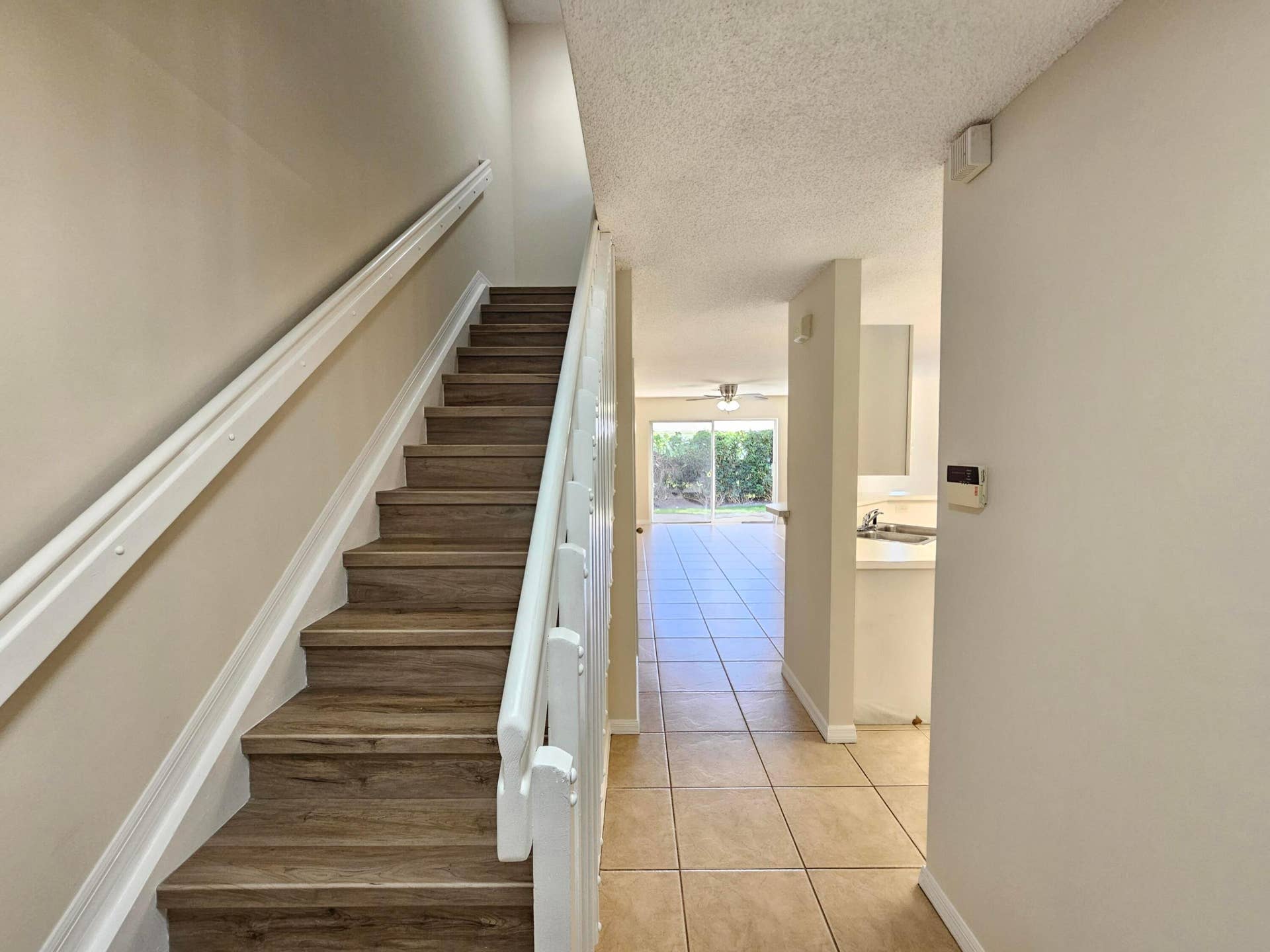 145 Fox Meadow Run, Jupiter, FL 33458 Entrance