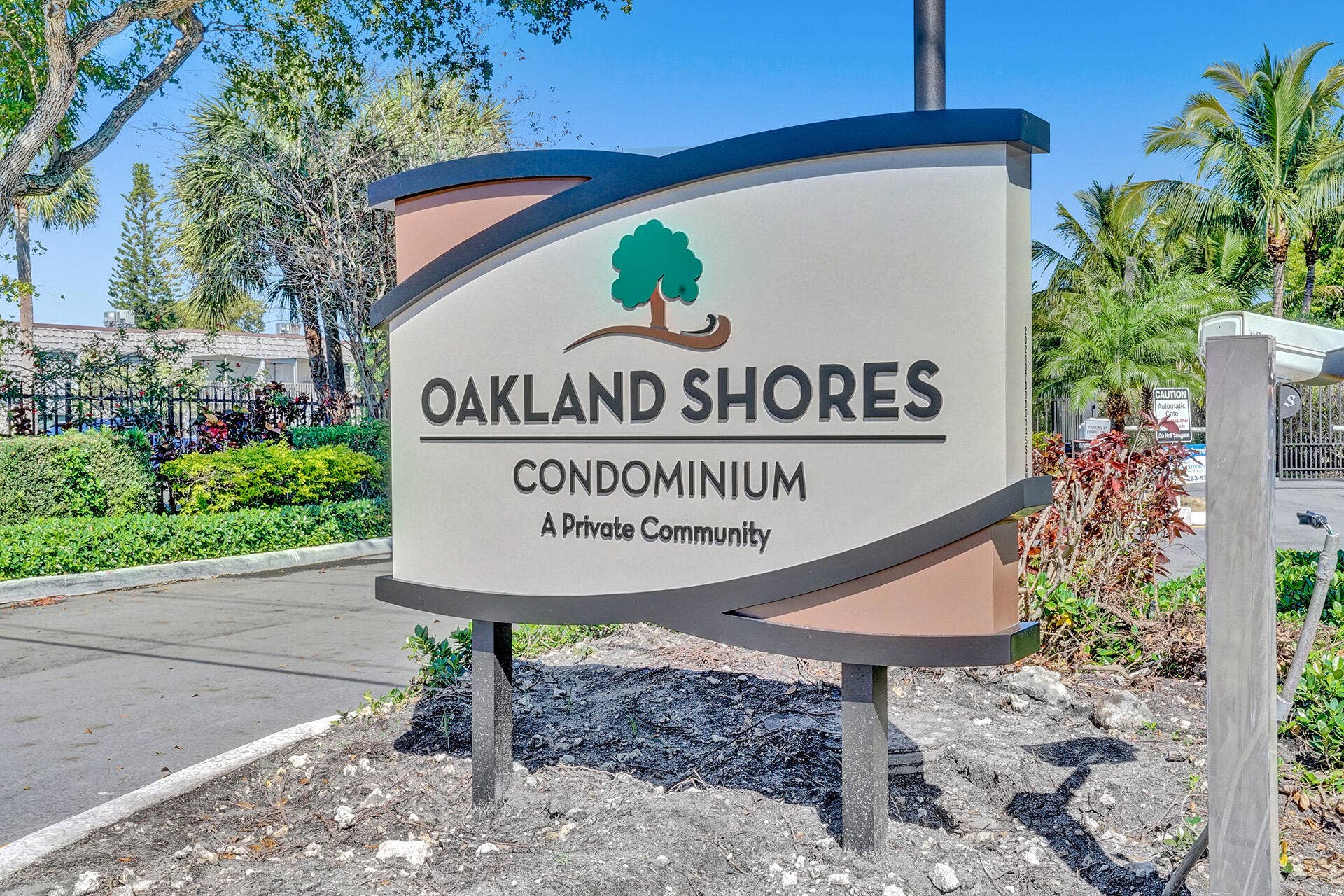 3119 Oakland Shores Drive, Oakland Park, FL 33309 DSC02026