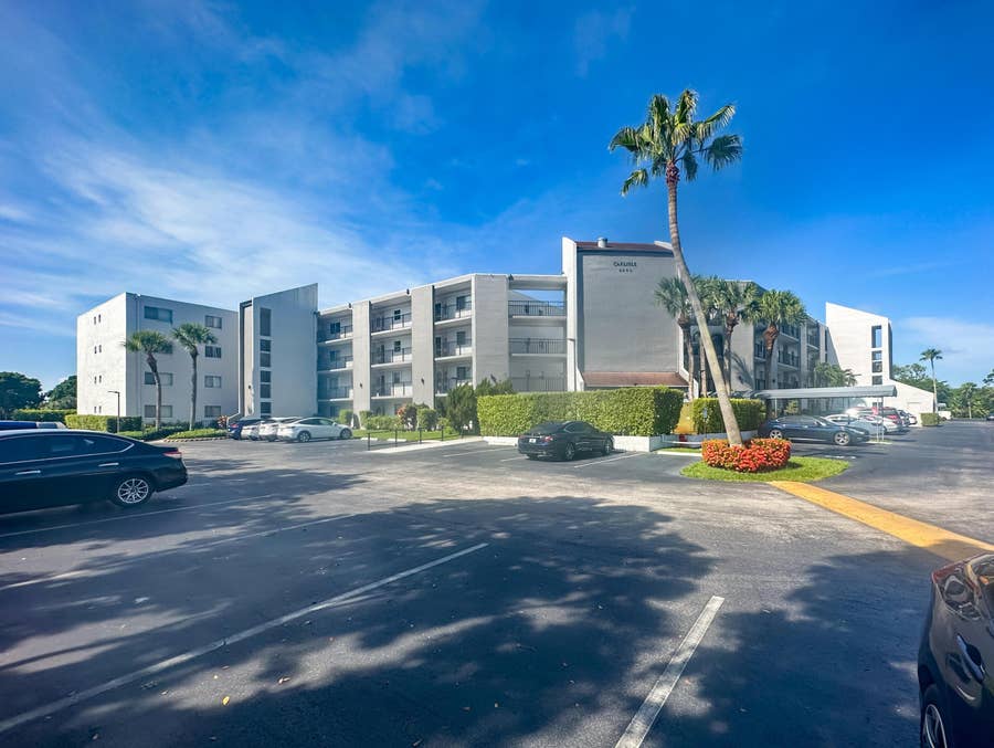 Property photo for 6850 10TH Avenue N, #206, Lake Worth, FL