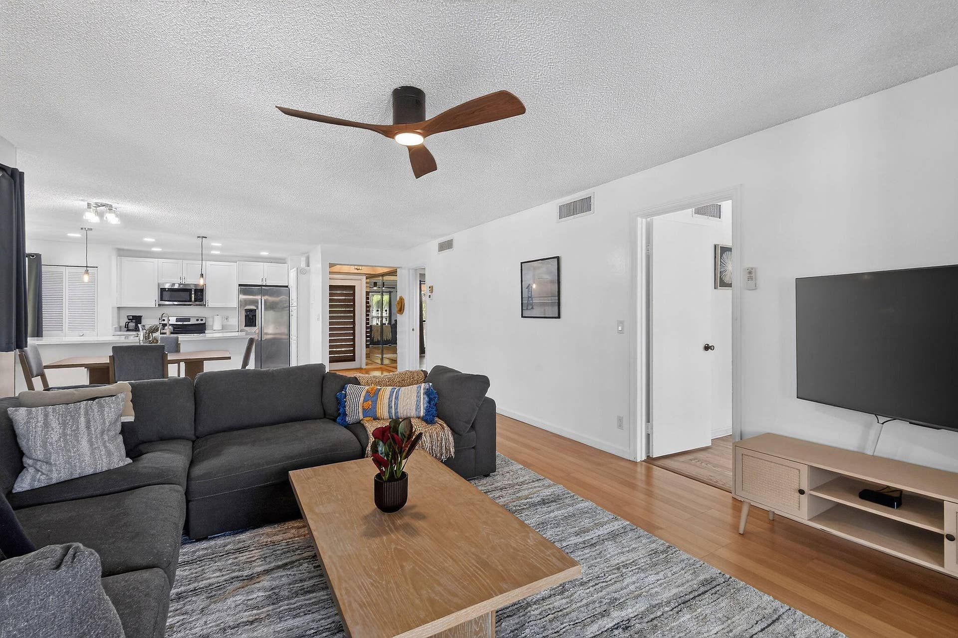 407 BRACKENWOOD Lane S, Palm Beach Gardens, FL 33418 407BrackenwoodLnS(13)