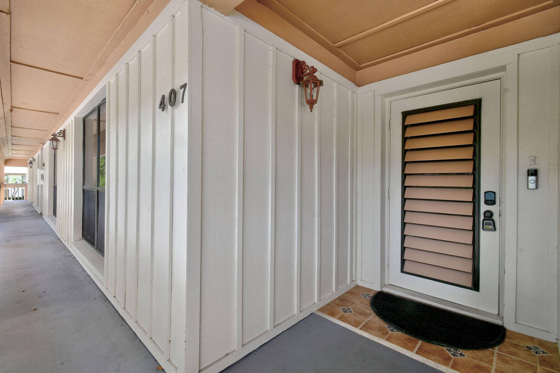 407 BRACKENWOOD Lane S, Palm Beach Gardens, FL 33418 407BrackenwoodLnS(6)