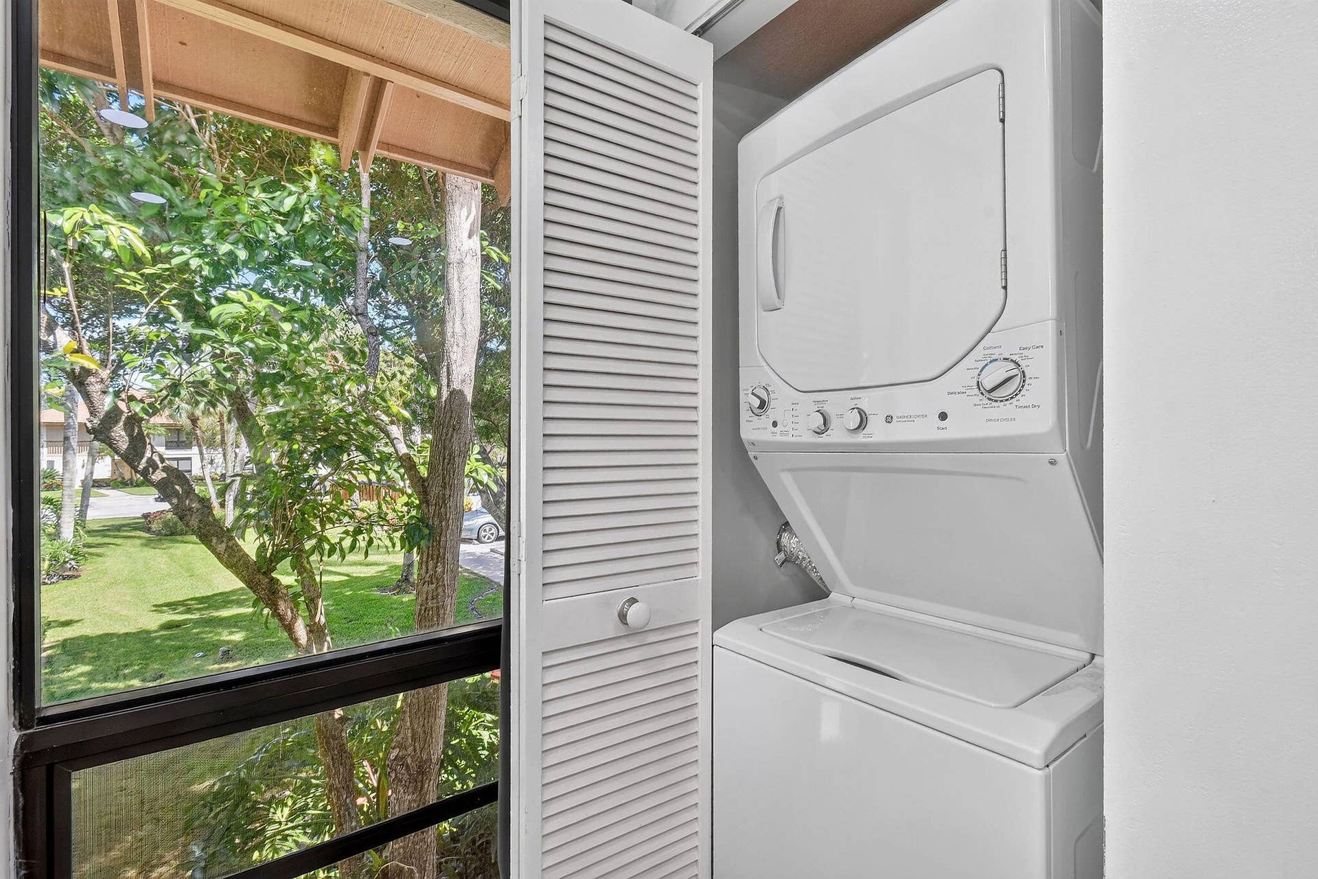 407 BRACKENWOOD Lane S, Palm Beach Gardens, FL 33418 407BrackenwoodLnS(23)