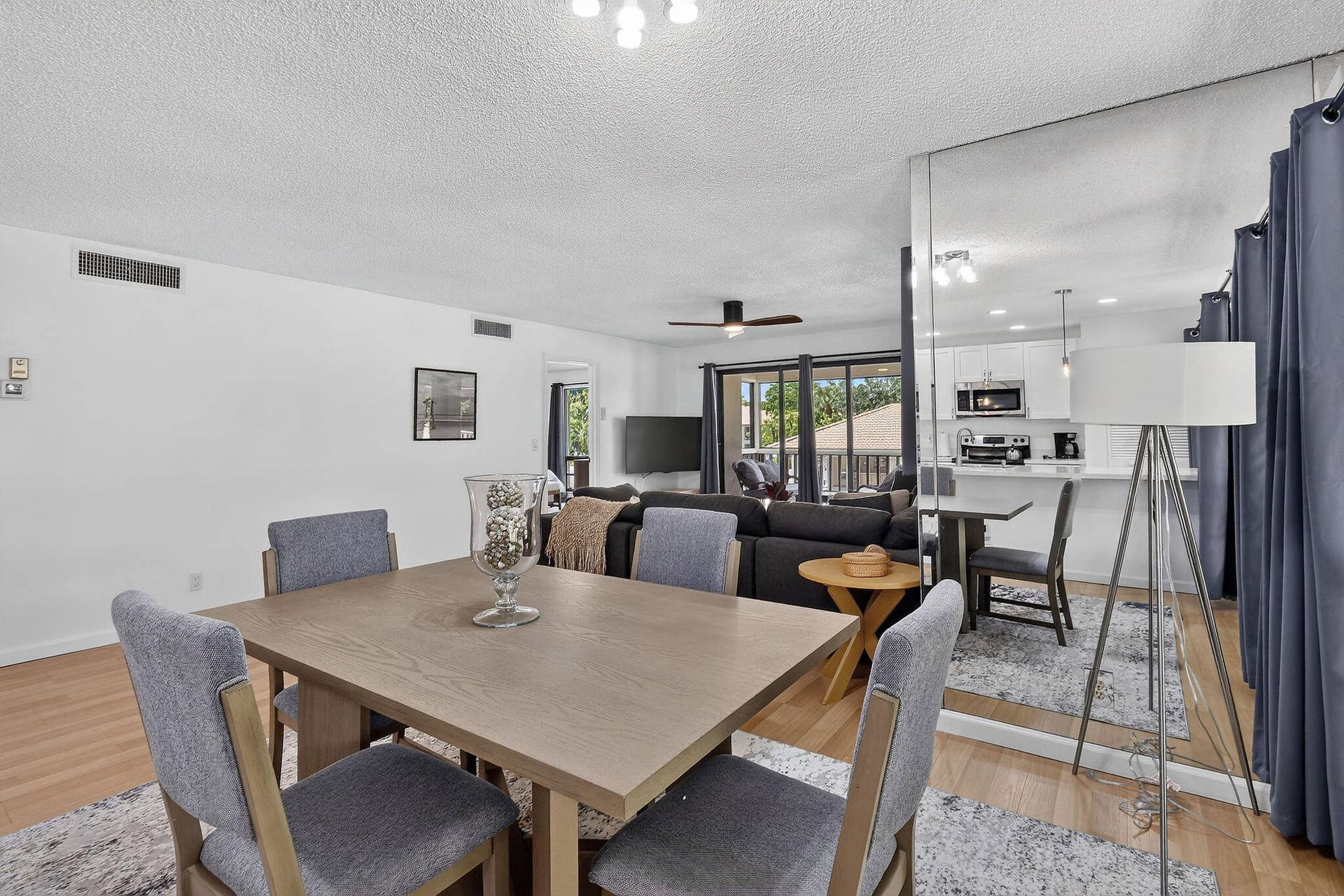 407 BRACKENWOOD Lane S, Palm Beach Gardens, FL 33418 407BrackenwoodLnS(15)