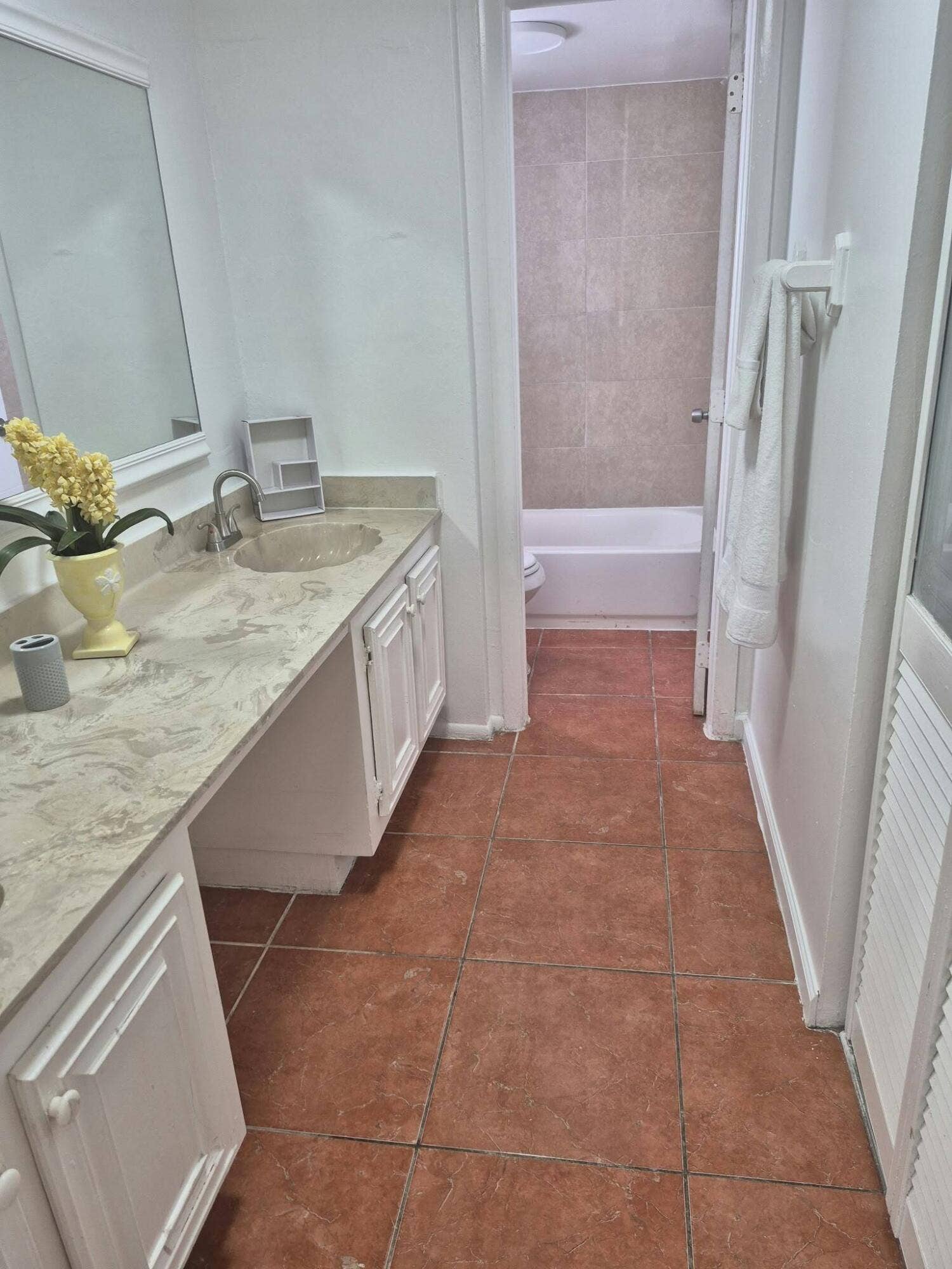 2700 RIVERSIDE Drive, #106-B, Coral Springs, FL 33065 PHOTO-2026-09-28-11-57-10 (1)