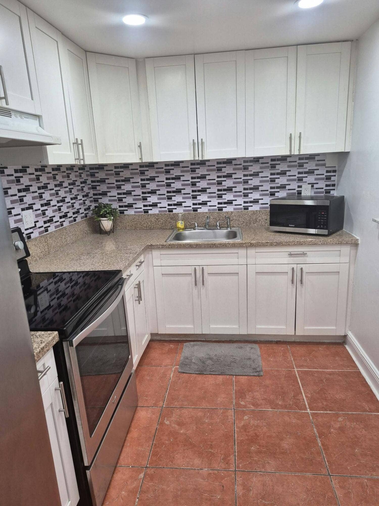 2700 RIVERSIDE Drive, #106-B, Coral Springs, FL 33065 PHOTO-2026-09-28-11-57-06 (1)