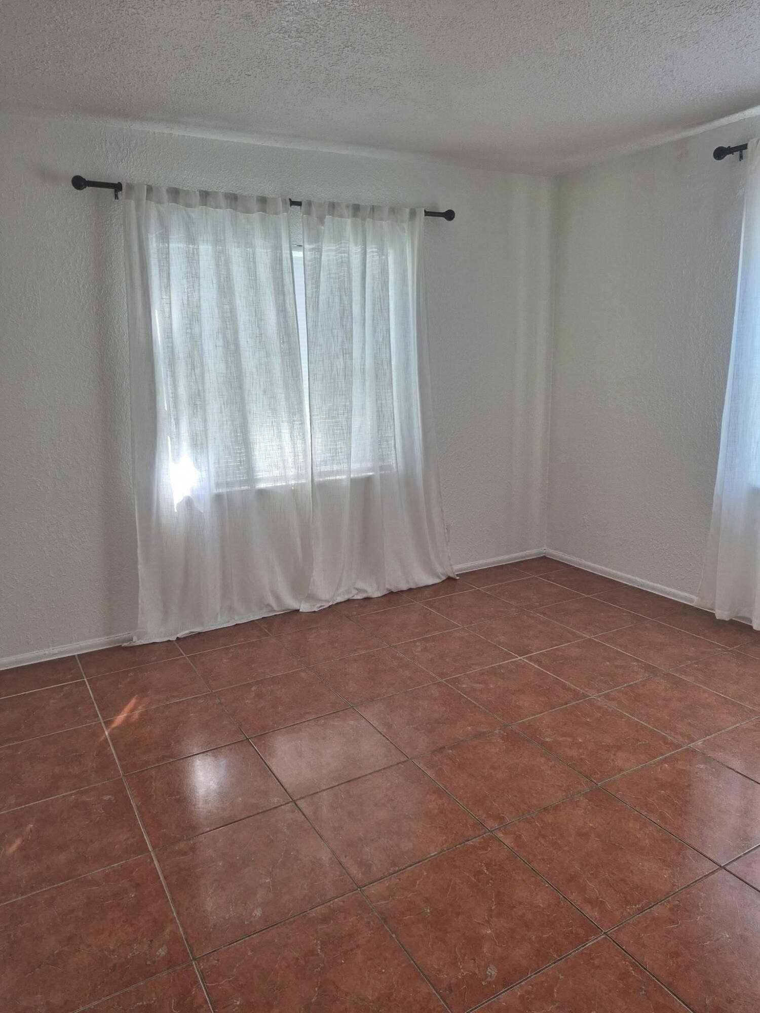 2700 RIVERSIDE Drive, #106-B, Coral Springs, FL 33065 PHOTO-2026-09-28-11-57-08 (2)