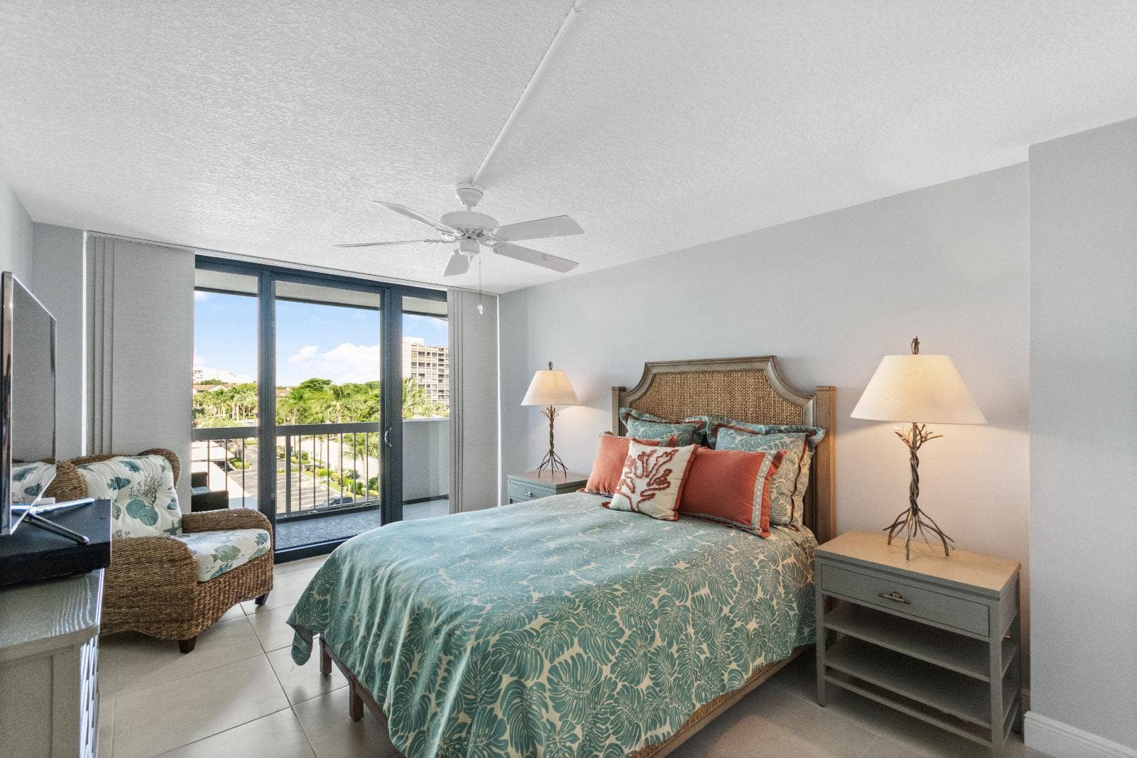 115 Lakeshore Drive, #549, North Palm Beach, FL 33408 Guest Bedroom