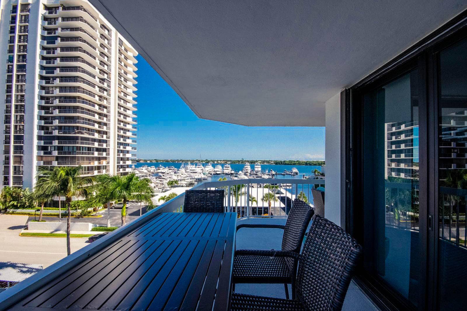 115 Lakeshore Drive, #549, North Palm Beach, FL 33408 Marina Views
