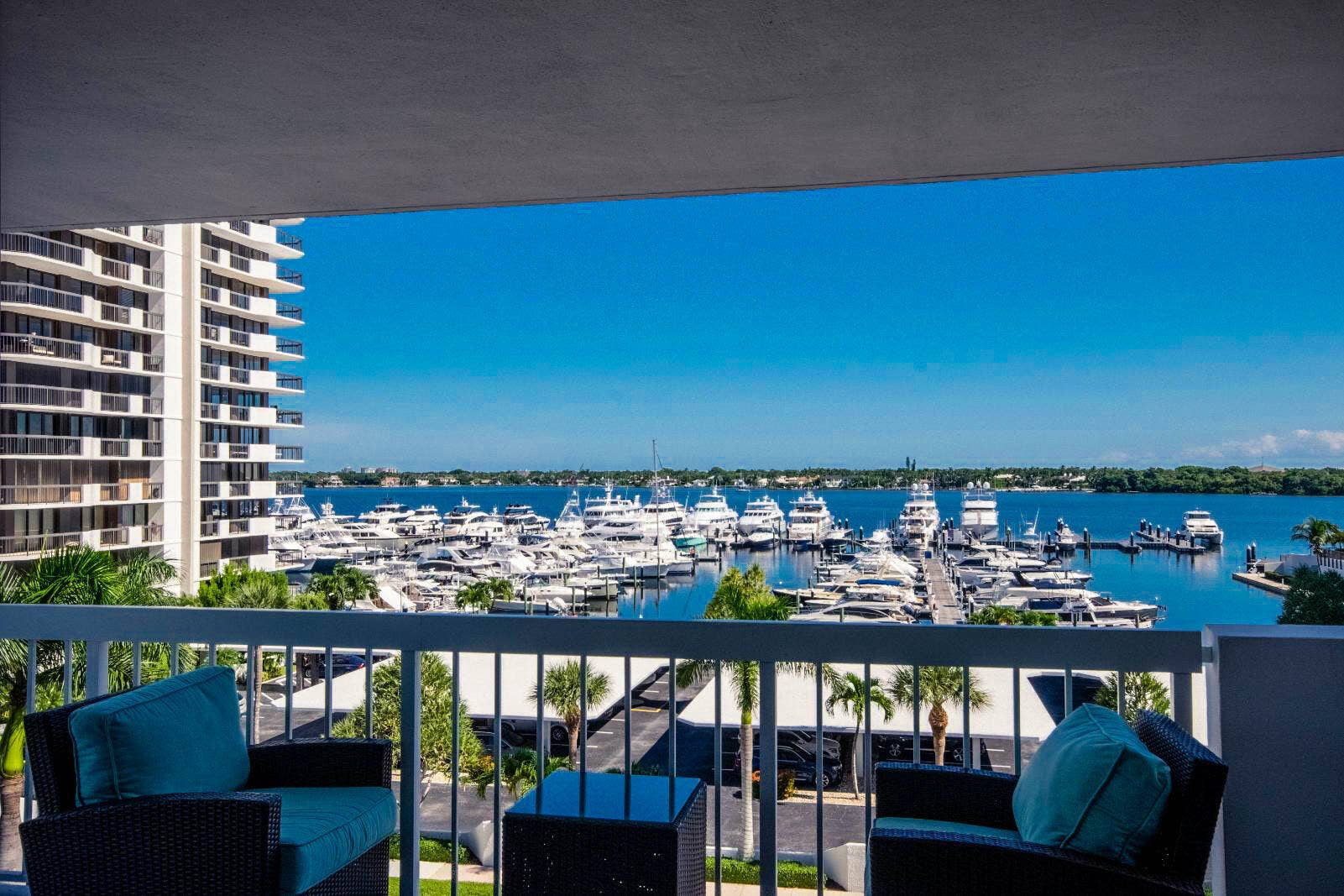 115 Lakeshore Drive, #549, North Palm Beach, FL 33408 Marina Views