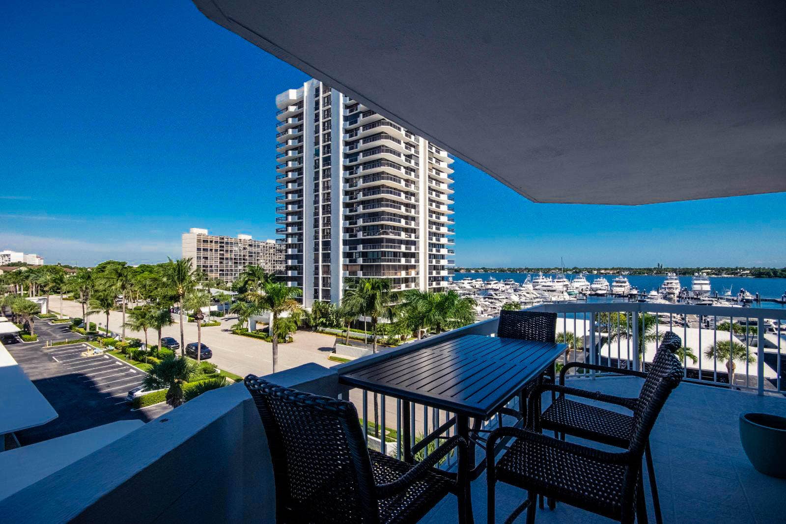 115 Lakeshore Drive, #549, North Palm Beach, FL 33408 Marina Views