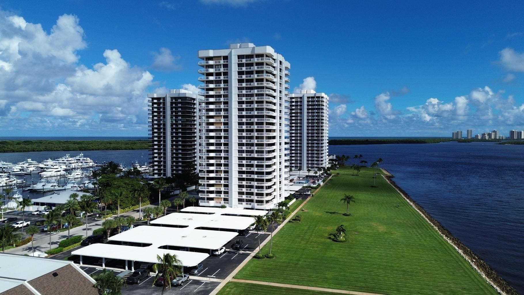 115 Lakeshore Drive, #549, North Palm Beach, FL 33408 Cove Towers