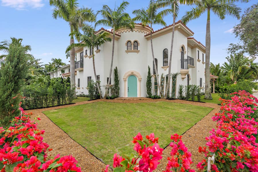 Property photo for 270 Palmetto Lane, West Palm Beach, FL