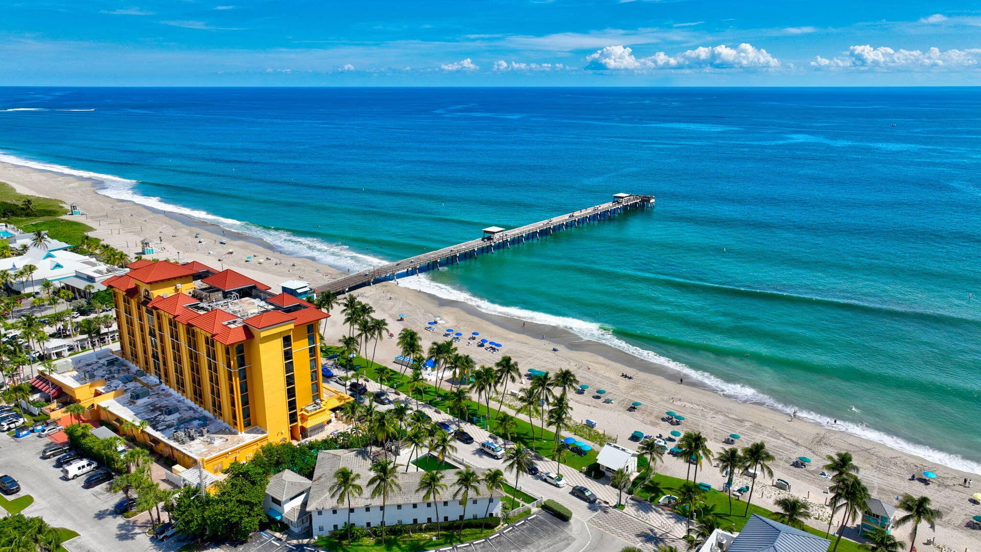 180 SE 20th Avenue, #403, Deerfield Beach, FL 33441 Aerial