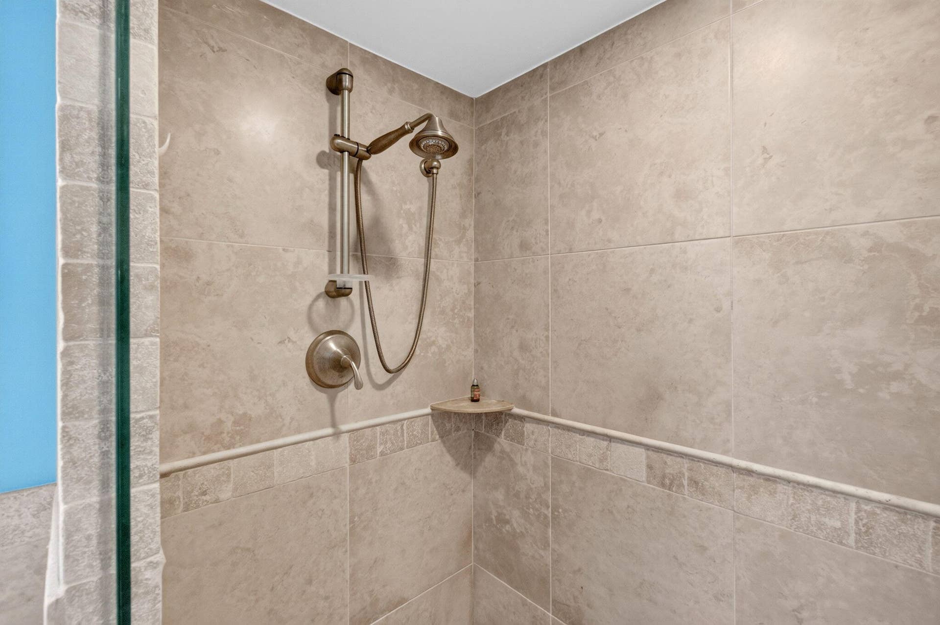 180 SE 20th Avenue, #403, Deerfield Beach, FL 33441 Master Shower