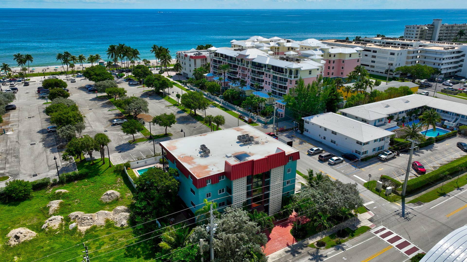 180 SE 20th Avenue, #403, Deerfield Beach, FL 33441 Aerial